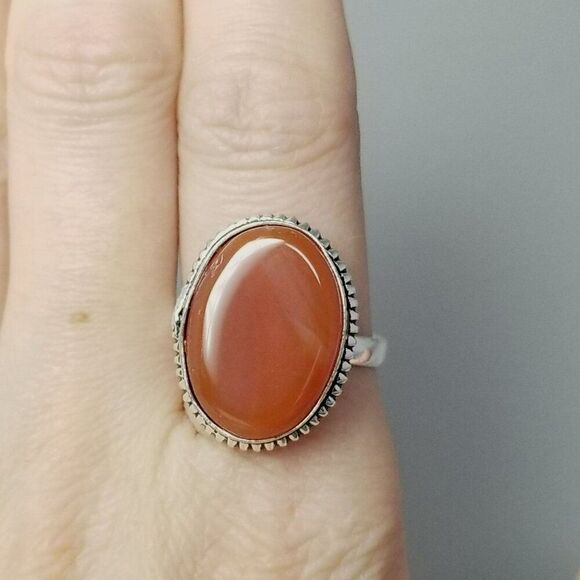 Vintage Oval Orange Stone Ring, Bezel Set Silver Tone Size 8 1/2 Band, Estate - Picture 8 of 8